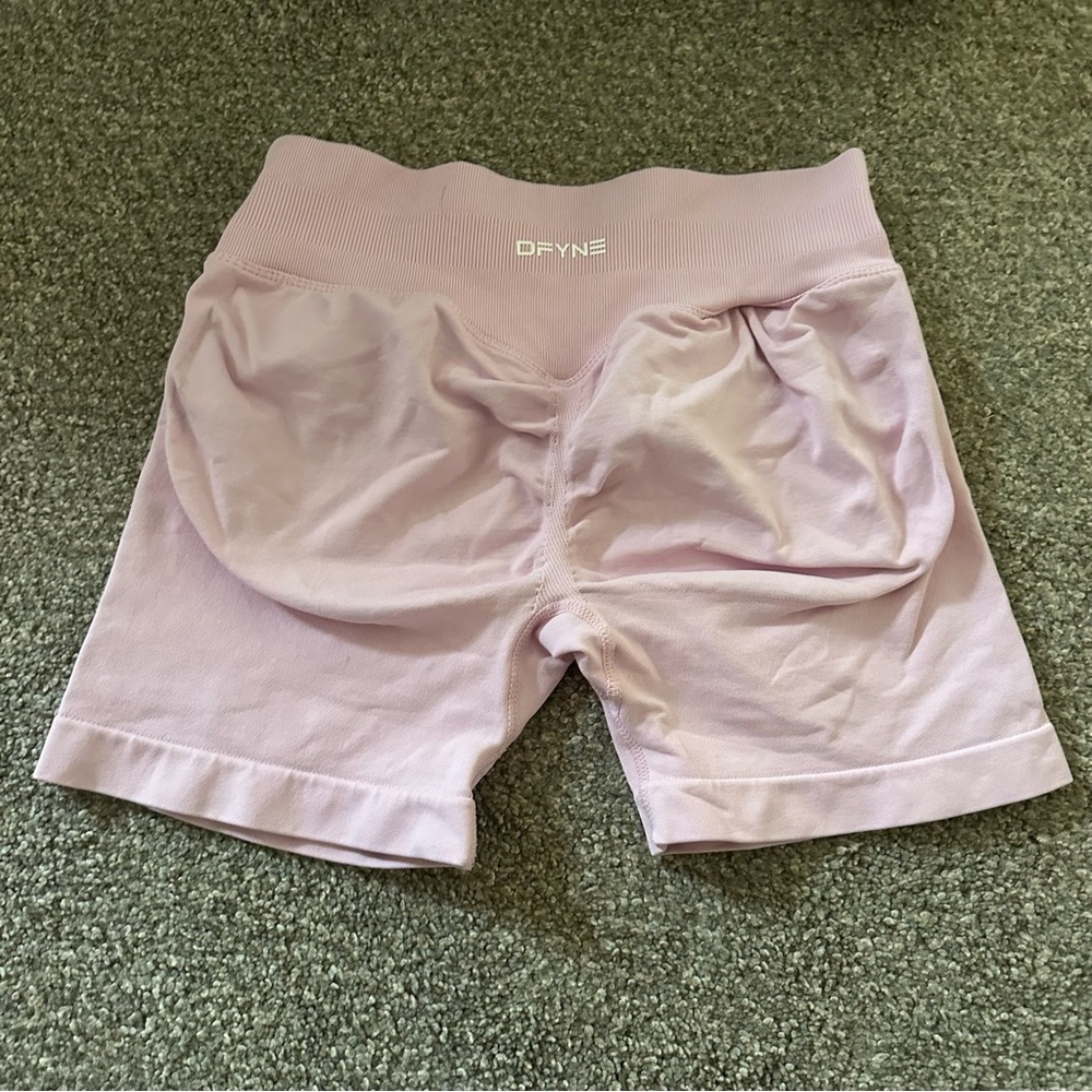 DFYNE Women's Pink Bike Shorts